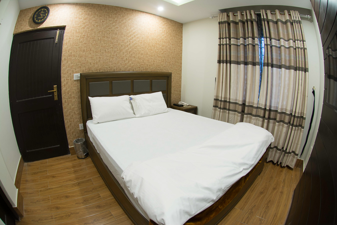 Single Person Room – Non AC