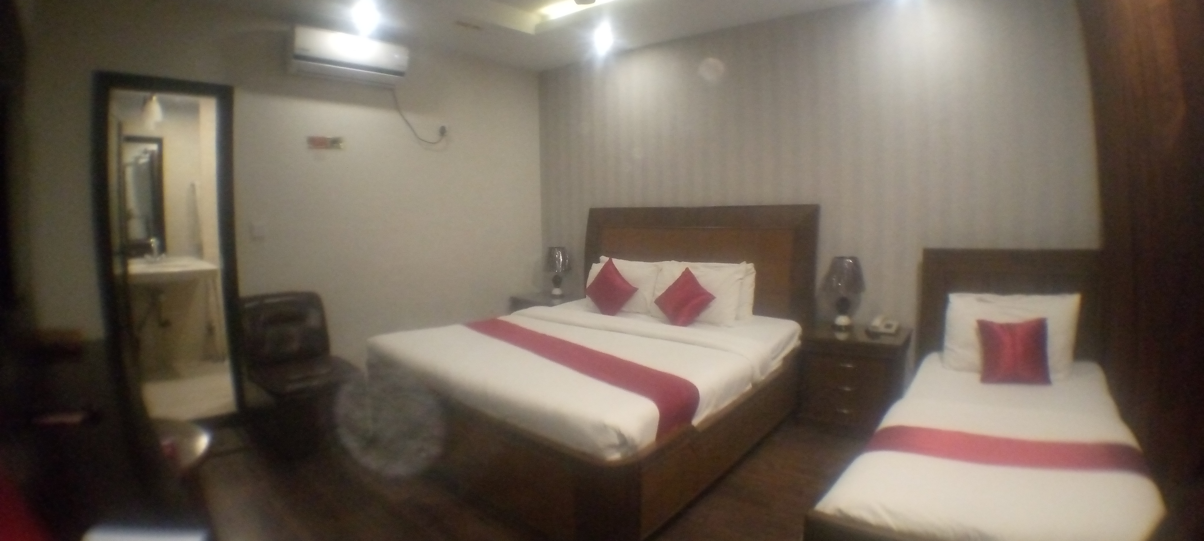 Triple Bed Room